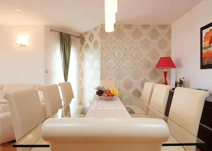 Tramontana With Sea View Apartman