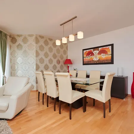 Apartment Tramontana With Sea View *