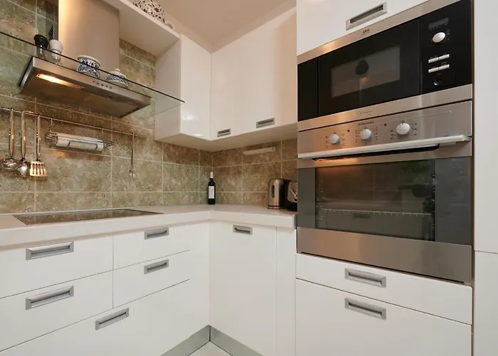 Apartment Tramontana With Sea View